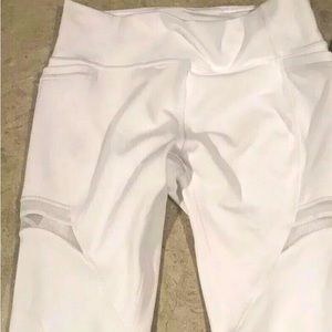 Lululemon forget the sweat crop leggins gently used
